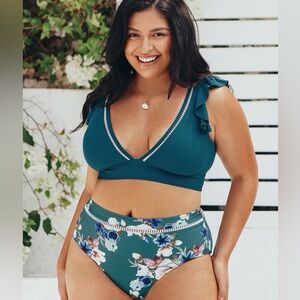 Cupshe Blue Ruffle Floral Bikini Size 3X